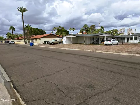 4912 E Holly St, Phoenix, AZ 85008 photo 41