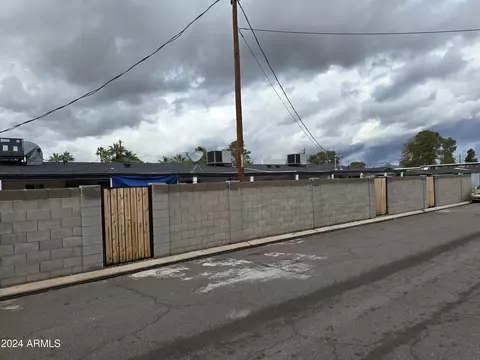 4912 E Holly St, Phoenix, AZ 85008 photo 32