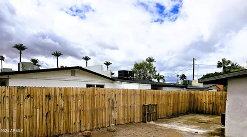 4912 E Holly St, Phoenix, AZ 85008 photo 19
