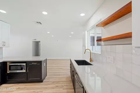 3129 E Pershing Ave, Phoenix, AZ 85032 photo 11