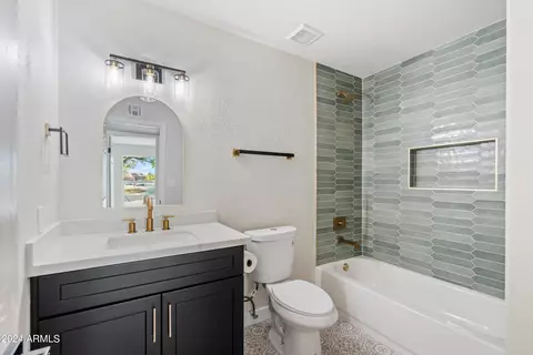 3129 E Pershing Ave, Phoenix, AZ 85032 photo 4