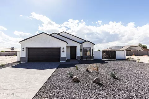 9351 W Hartigan Ln, Arizona City, AZ 85123