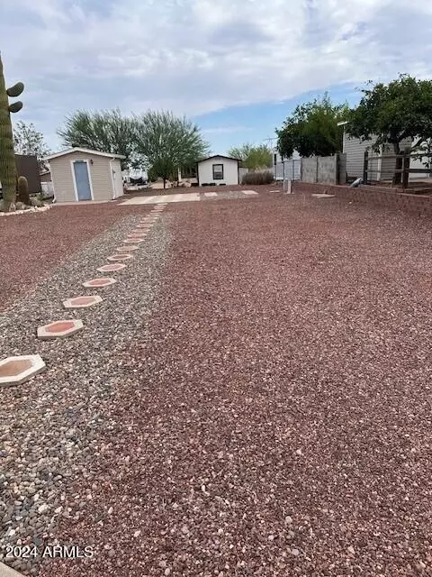 21287 W Shalako Ln #354, Congress, AZ 85332