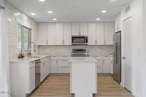 22820 N 20th Pl, Phoenix, AZ 85024