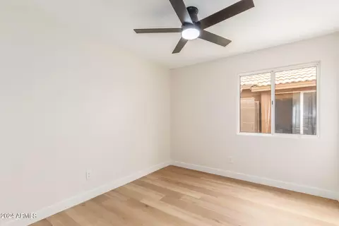 2217 E Wahalla Ln, Phoenix, AZ 85024 photo 21