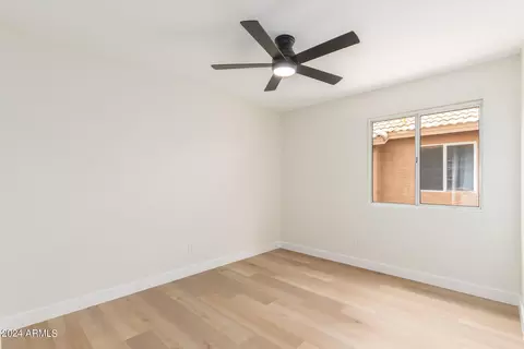 2217 E Wahalla Ln, Phoenix, AZ 85024 photo 25