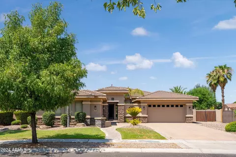 4214 S Winter Ln, Gilbert, AZ 85297
