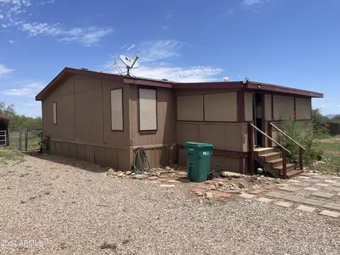 5857 E Calle De La Tierra --, Hereford, AZ 85615