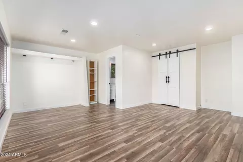 Living - 1064 E Sandpiper Dr, Tempe, AZ 85283 photo 2 of 4