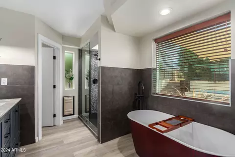 Bath - 1064 E Sandpiper Dr, Tempe, AZ 85283 photo 1 of 7