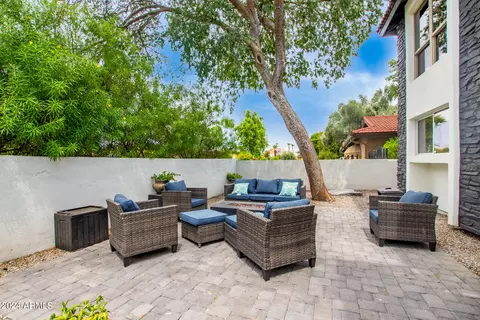 Exterior - 1064 E Sandpiper Dr, Tempe, AZ 85283 photo 15 of 24