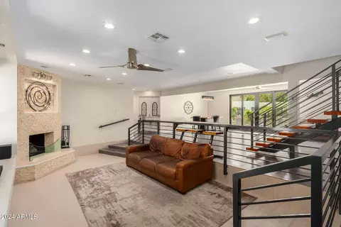 Living - 1064 E Sandpiper Dr, Tempe, AZ 85283 photo 1 of 4