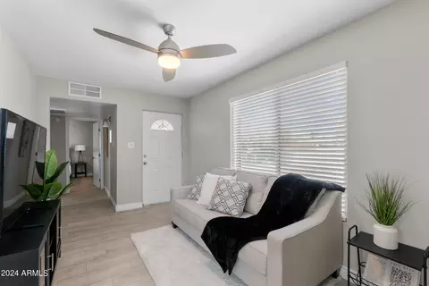 1905 E Hubbell St, Phoenix, AZ 85006 photo 8