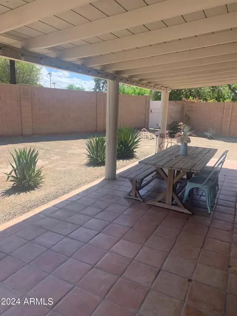 3216 E Orange Dr, Phoenix, AZ 85018 photo 9