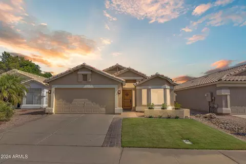 1464 N Birch St, Gilbert, AZ 85233