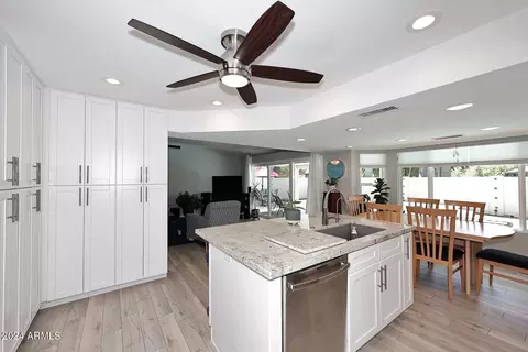 3631 E Taro Ln, Phoenix, AZ 85050 photo 12