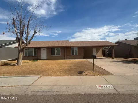 8802 W Pinchot Ave, Phoenix, AZ 85037