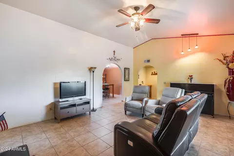 325 E Frontier St, Apache Junction, AZ 85119 photo 10