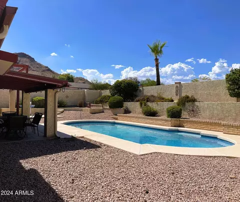 2002 E Vista Dr, Phoenix, AZ 85022 photo 5
