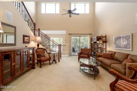 815 E Rose Ln #140, Phoenix, AZ 85014 photo 12