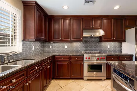 815 E Rose Ln #140, Phoenix, AZ 85014 photo 6