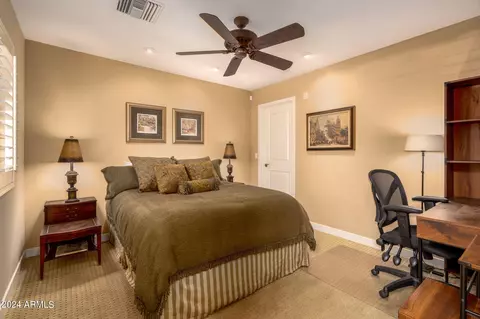 815 E Rose Ln #140, Phoenix, AZ 85014 photo 13