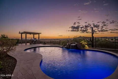 2938 W Night Owl Ln, Phoenix, AZ 85085