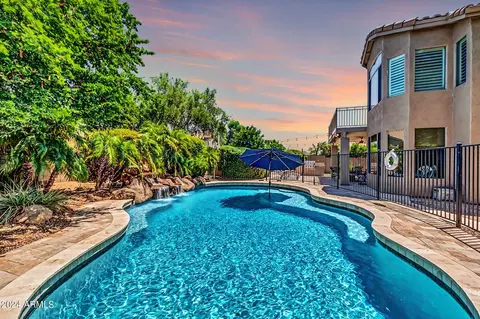 4006 E Kirkland Rd, Phoenix, AZ 85050