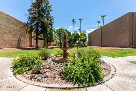 3825 E Camelback Rd #285, Phoenix, AZ 85018 photo 13