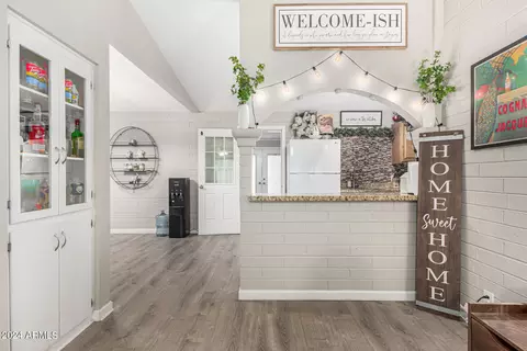 841 E 5th Ave, Mesa, AZ 85204 photo 2