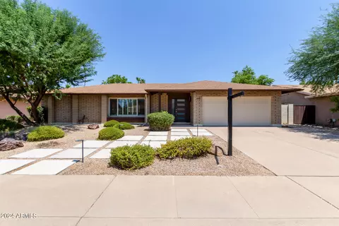 8316 E Via De La Escuela --, Scottsdale, AZ 85258