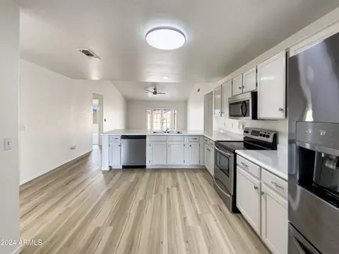 6406 E Menlo St, Mesa, AZ 85215 photo 9