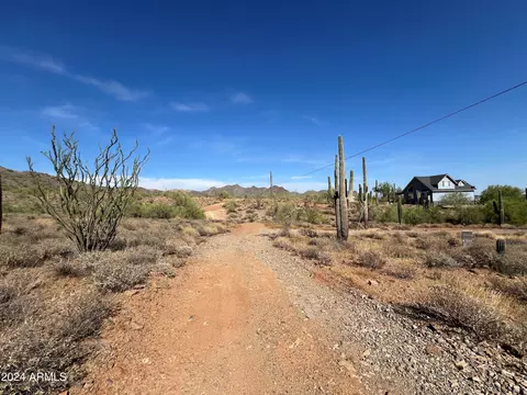 1933 E Tanya Rd #-, Phoenix, AZ 85086 photo 4