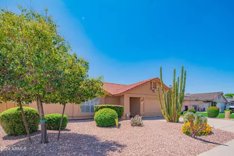 4119 E Wescott Dr, Phoenix, AZ 85050 photo 9