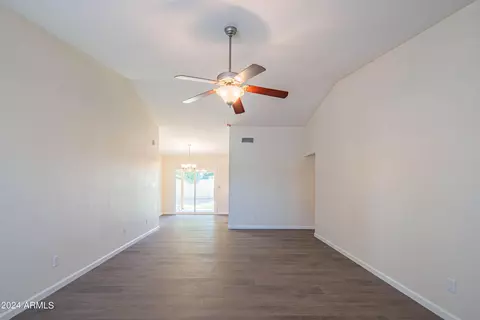 4119 E Wescott Dr, Phoenix, AZ 85050 photo 11