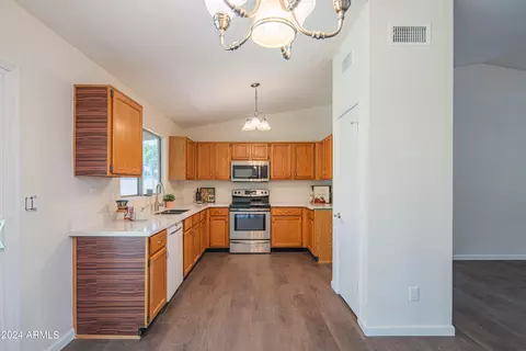 4119 E Wescott Dr, Phoenix, AZ 85050 photo 16