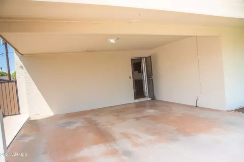 904 E 9th St, Mesa, AZ 85203 photo 3