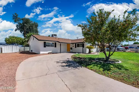 8224 W Piccadilly Rd, Phoenix, AZ 85033