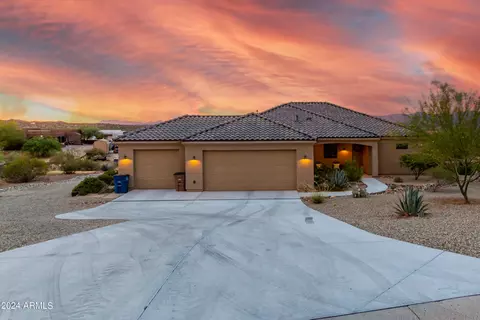 2930 W Saddleridge Way, Wickenburg, AZ 85390