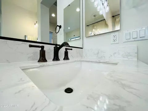 2260 E Canary Dr, Gilbert, AZ 85297 photo 24