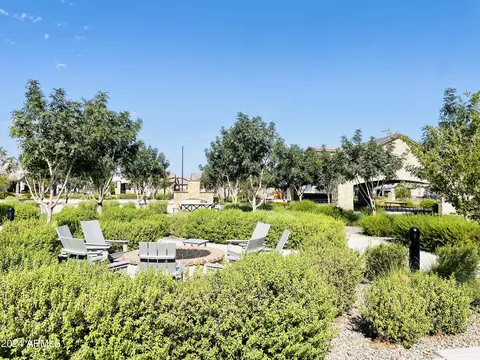 2260 E Canary Dr, Gilbert, AZ 85297 photo 39
