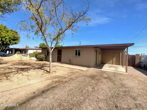 Exterior - 2236 E Nancy Ln, Phoenix, AZ 85042 photo 3 of 4