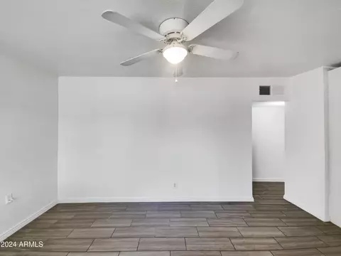 Living - 2236 E Nancy Ln, Phoenix, AZ 85042 photo 3 of 3
