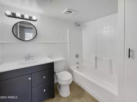 2342 W Danbury Rd, Phoenix, AZ 85023 photo 5