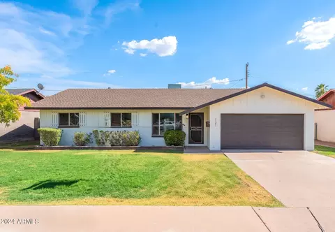121 E Alameda Dr, Tempe, AZ 85282