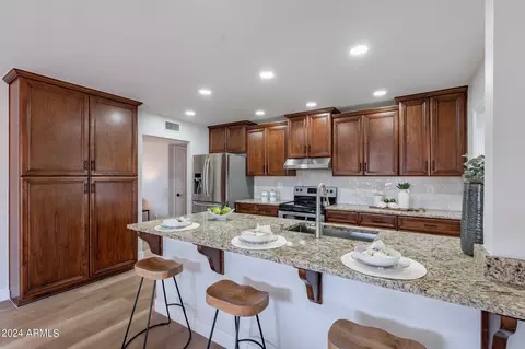 121 E Alameda Dr, Tempe, AZ 85282 photo 10