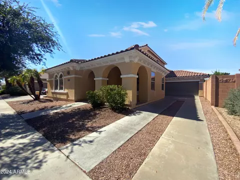 944 E Runaway Bay Pl, Chandler, AZ 85249