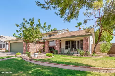 4541 E Betty Elyse Ln, Phoenix, AZ 85032 photo 7