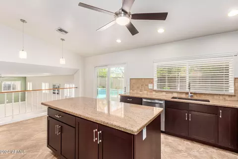 4541 E Betty Elyse Ln, Phoenix, AZ 85032 photo 21