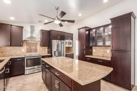 4541 E Betty Elyse Ln, Phoenix, AZ 85032 photo 23